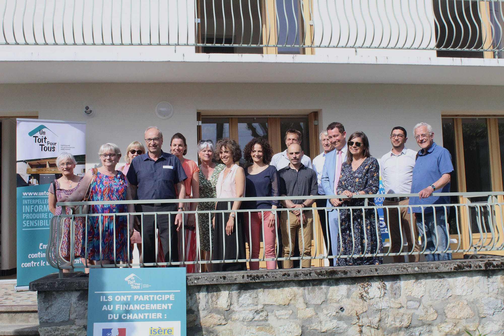 Inauguration de 3 logements très sociaux dans un centre-ville actif près de Grenoble